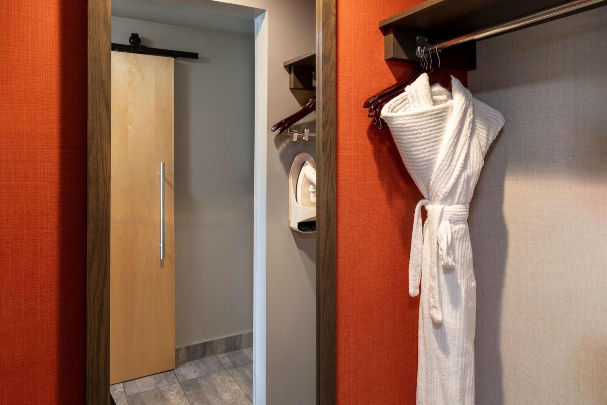 Hilton Garden Inn Fredericton Kültér fotó